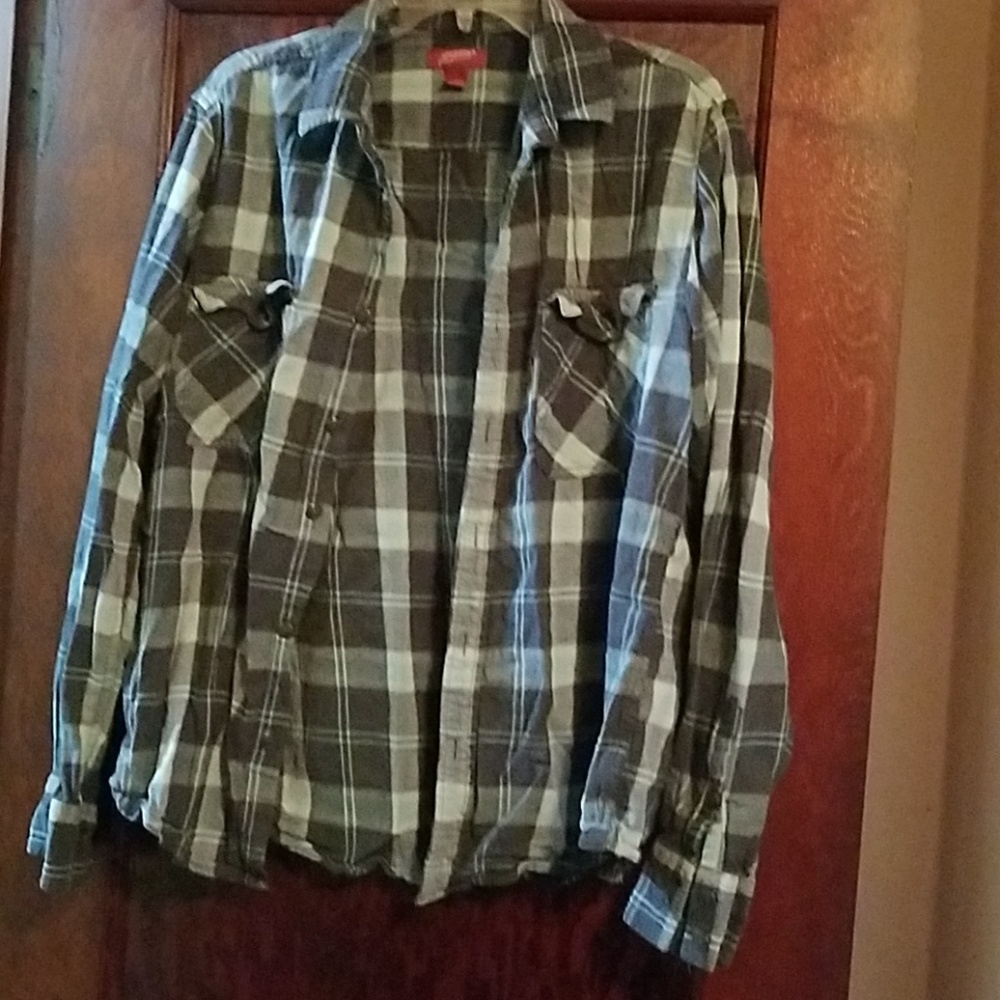 Flannel shirt
